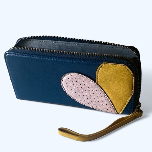 Fossil Leather Long Wallet. Blue with Hand sewn Leather Pedals Size 8” x 4” ECU - Picture 7 of 10